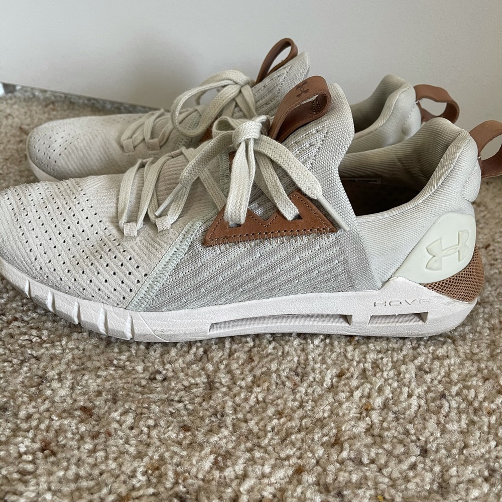 Hovr under armour